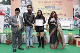 Interactive Session with Starcast of Film Jai Mummy Di